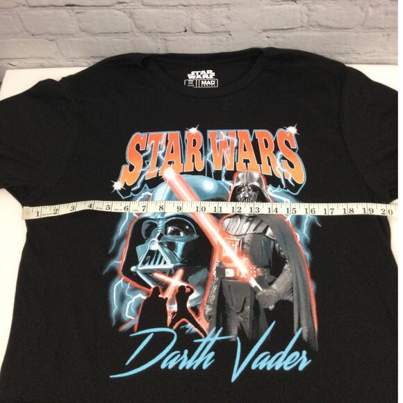 Star Wars Darth Vader Mad Engine Three Vader Moon Black Graphic T-shirt Men's M - Picture 6 of 7